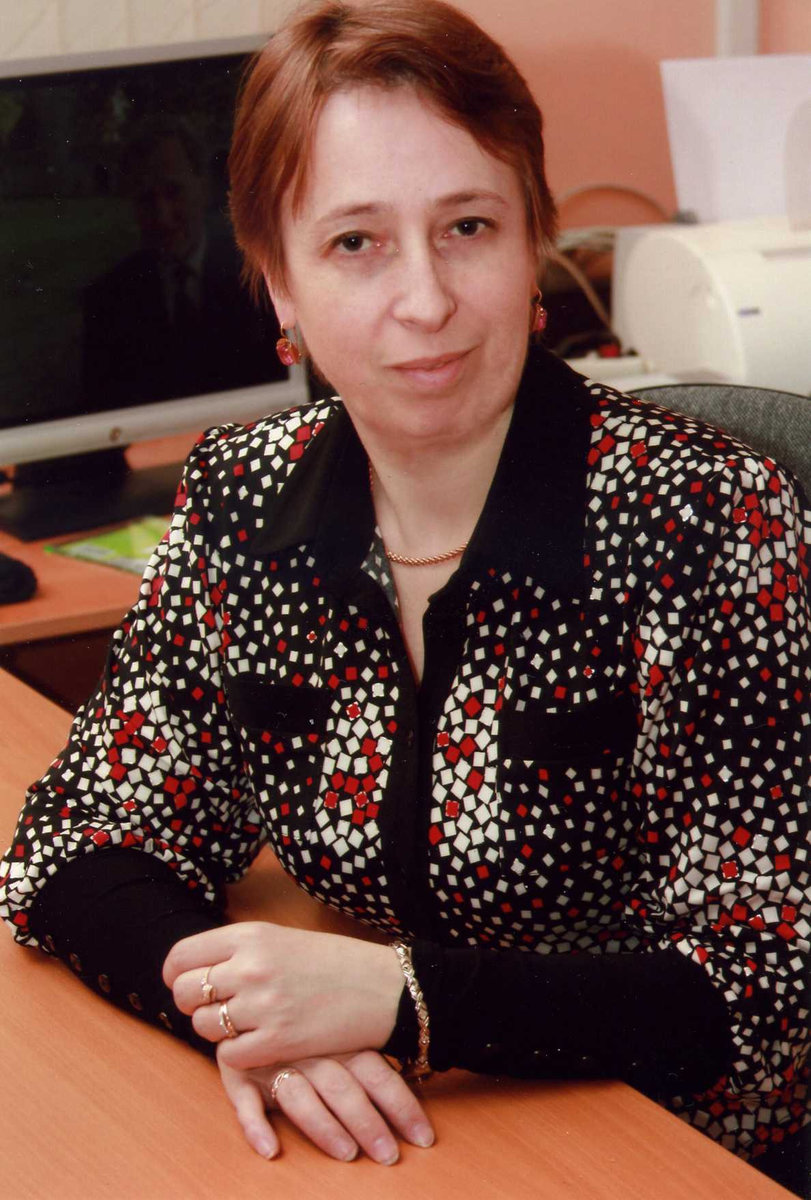 Елена Зиновьевна